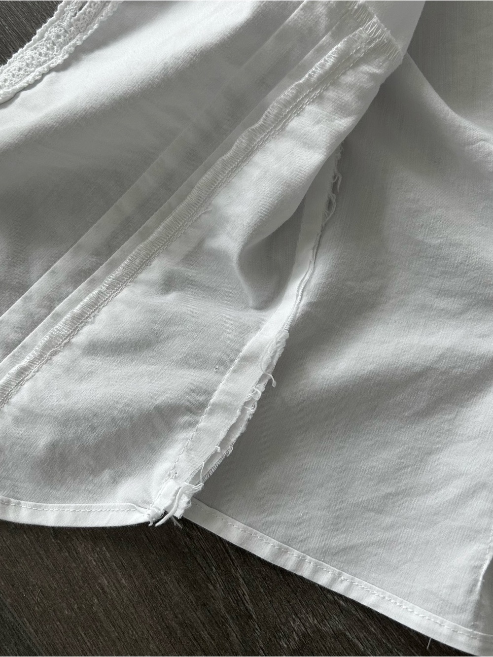White Hollister Button-Up - Picture 6 of 6
